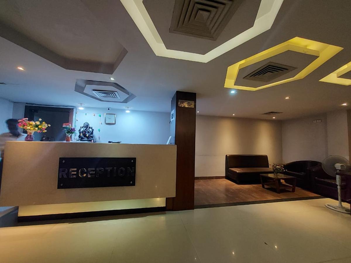 Orbit Hotel - Bagdogra ภายนอก รูปภาพ