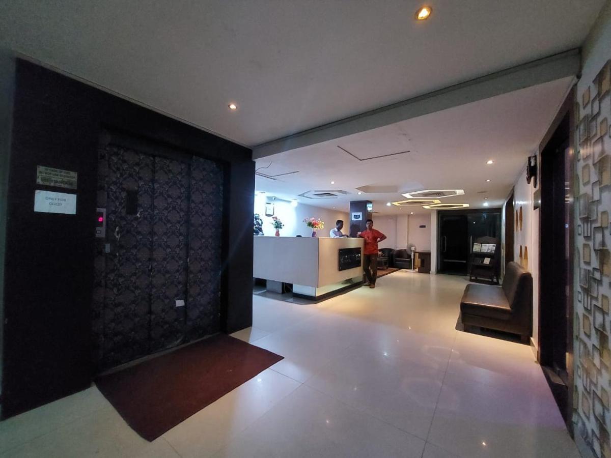 Orbit Hotel - Bagdogra ภายนอก รูปภาพ