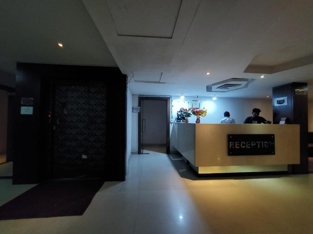 Orbit Hotel - Bagdogra ภายนอก รูปภาพ