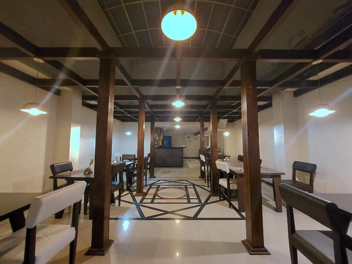 Orbit Hotel - Bagdogra ภายนอก รูปภาพ